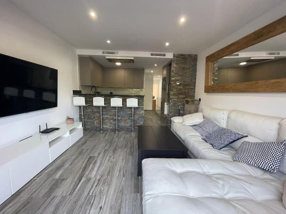 Centrico Apartmento Кастел Пладжа де Аро Екстериор снимка