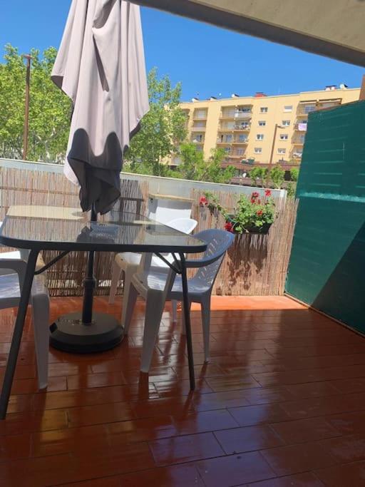 Centrico Apartmento Кастел Пладжа де Аро Екстериор снимка
